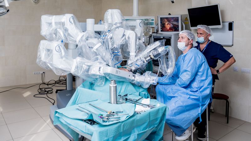 Modern-surgical-system_983026.jpg